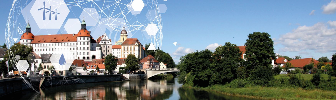 Stadtpanorama Neuburg/Donau mit Symbolik zu Nachhaltigkeit