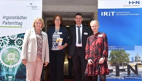 Expertise im Bereich IP: Professorin Andrea Klug (l.) mit Kolleginnen und Kollegen aus Heilbronn und Ilmenau (Foto: THI). Gruppenbild mit Personen der Hochschule Heilbronn