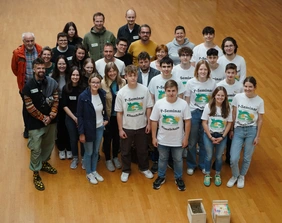 Gruppenbild des Dexcartes Gymnasium