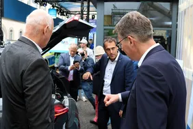 Autonomes Fahren: Die Forschungsfahrzeuge und Infrastruktur des KI-Mobilitätsknotens AImotion Bavaria setzen neue Maßstäbe (Foto: THI).