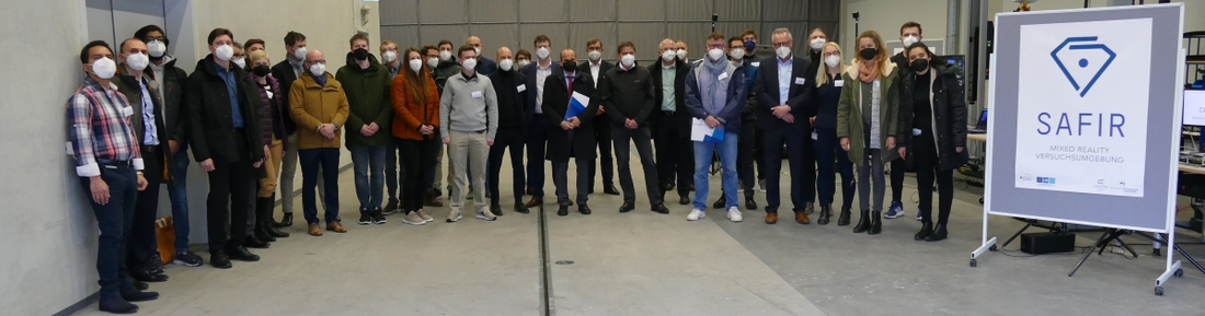 Quelle: THI Gruppenfoto der Teilnehmer des SAFIR Kick-Offs am 1. April 2022