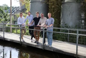 Technicians with entrepreneurial spirit: The winning team from THI (Photo: THI). Gruppenbild der 1. und 3. Gewinner des Management Cup Bayerns