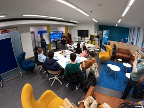 Founders of tomorrow? The participants developed their ideas together at the workshop (Photo: THI).